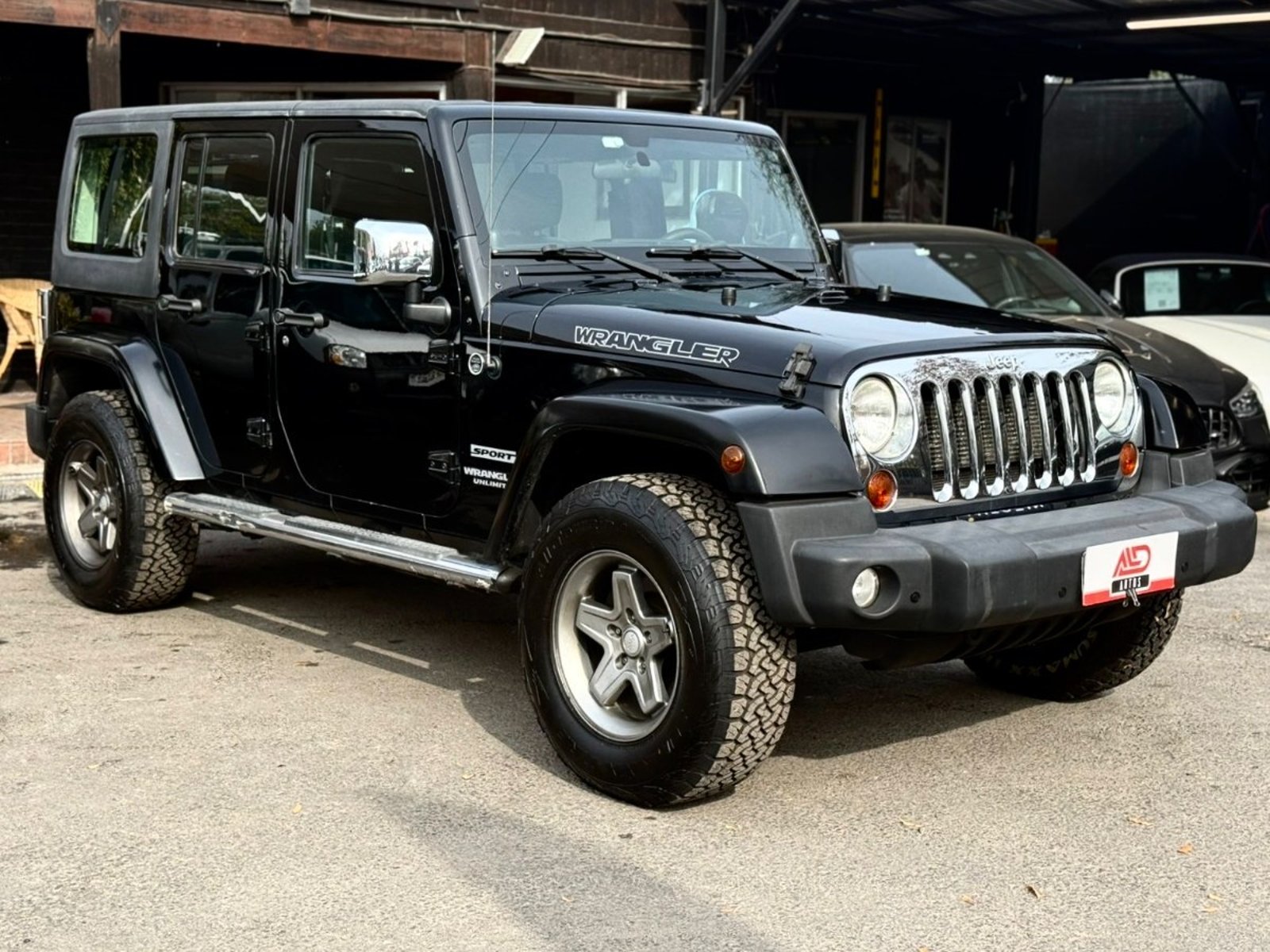 JEEP WRANGLER UNLIMITED SPORT 2013 - Imagen 3 de 18
