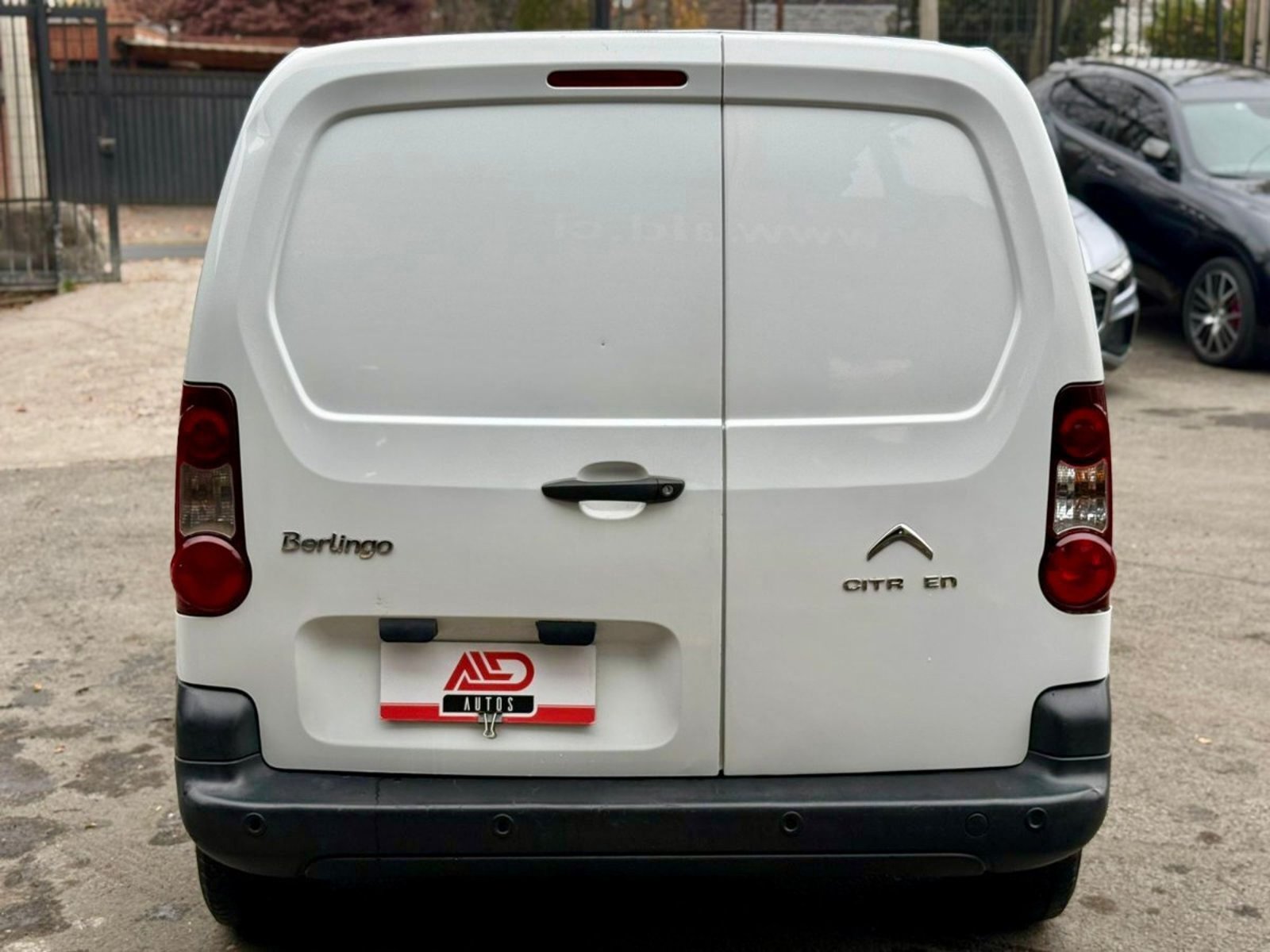 CITROËN BERLINGO 1.6 DIÉSEL 2018 - Imagen 5 de 17