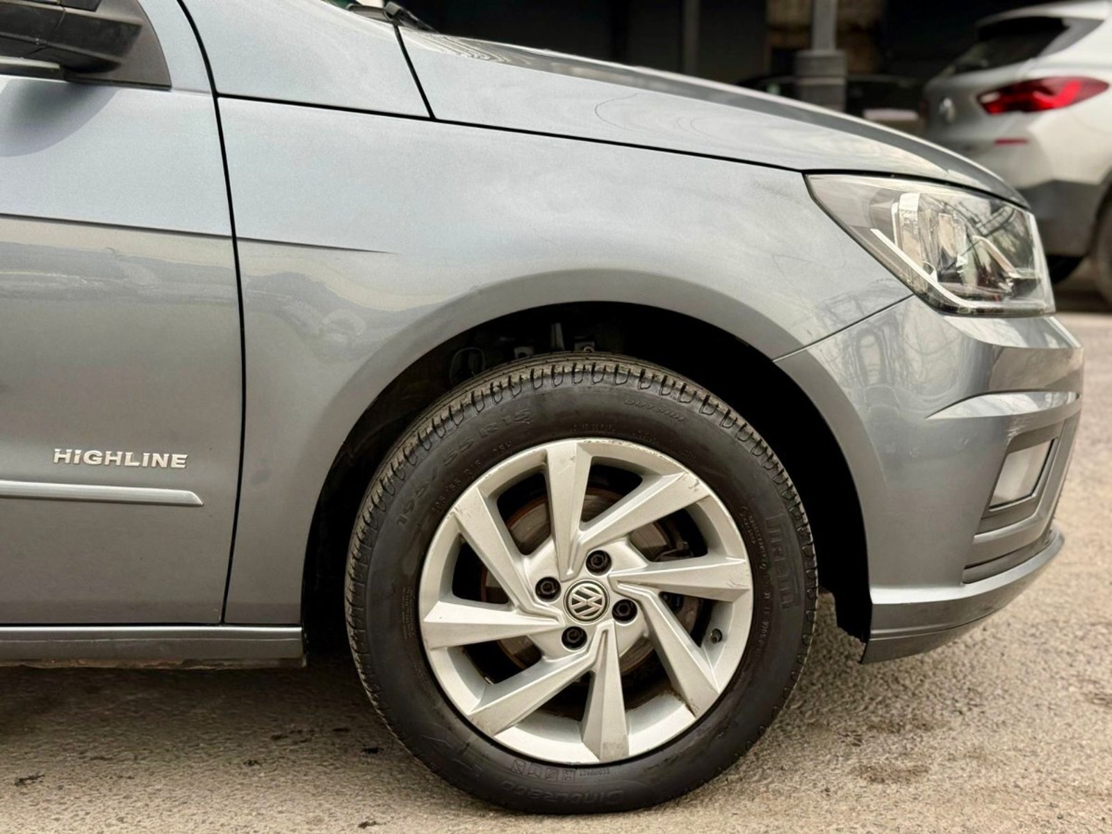 Volkswagen GOL HIGHLINE 1.6 MT 2020 - Imagen 7 de 17