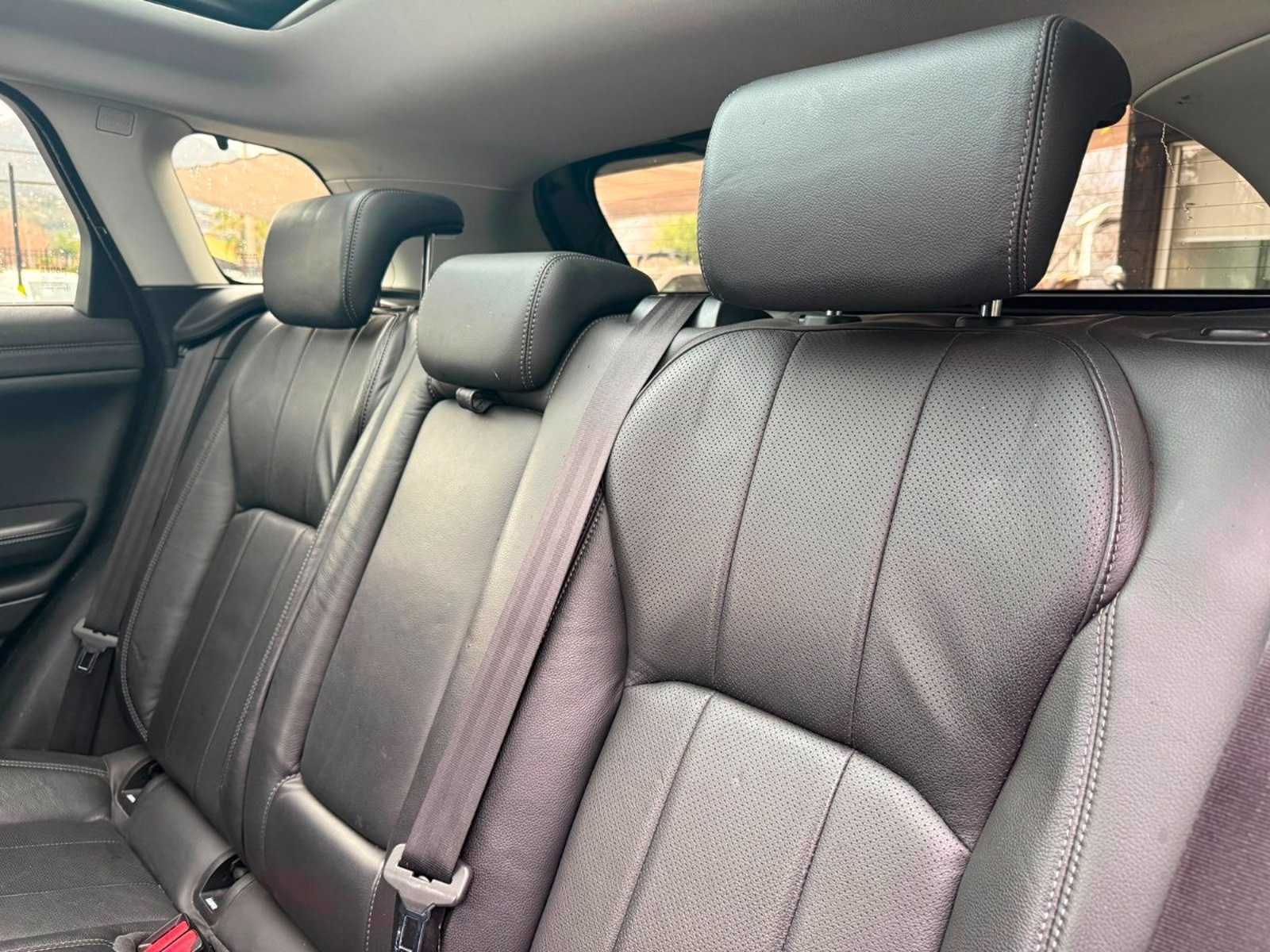 Land Rover ROVER EVOQUE DYNAMIC 2.0 2018 - Imagen 19 de 20