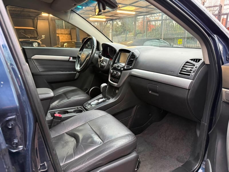 Chevrolet CAPTIVA LTZ DIESEL AWD AT 2017 - Imagen 10 de 19