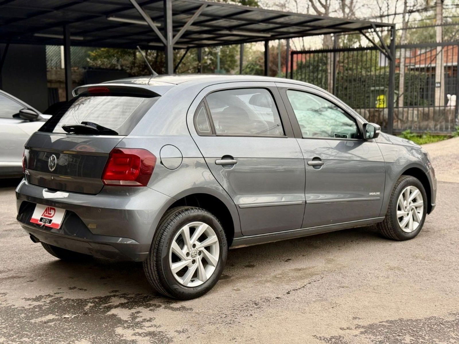 Volkswagen GOL HIGHLINE 1.6 MT 2020 - Foto 4 de 17