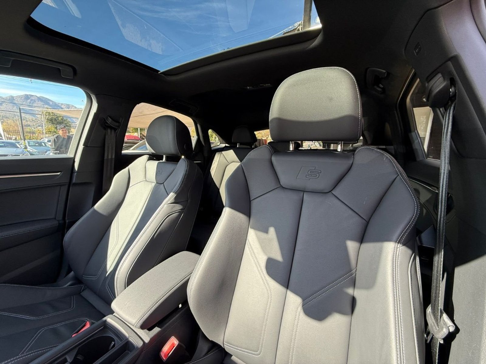 AUDI Q3 SPORTBACK 35 TFSI 2025 - Imagen 16 de 19