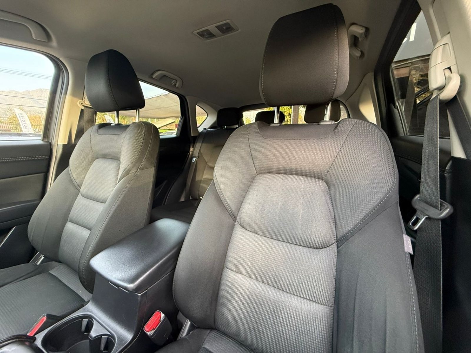 MAZDA CX-5 R 2.0 AT 2018 - Imagen 15 de 16