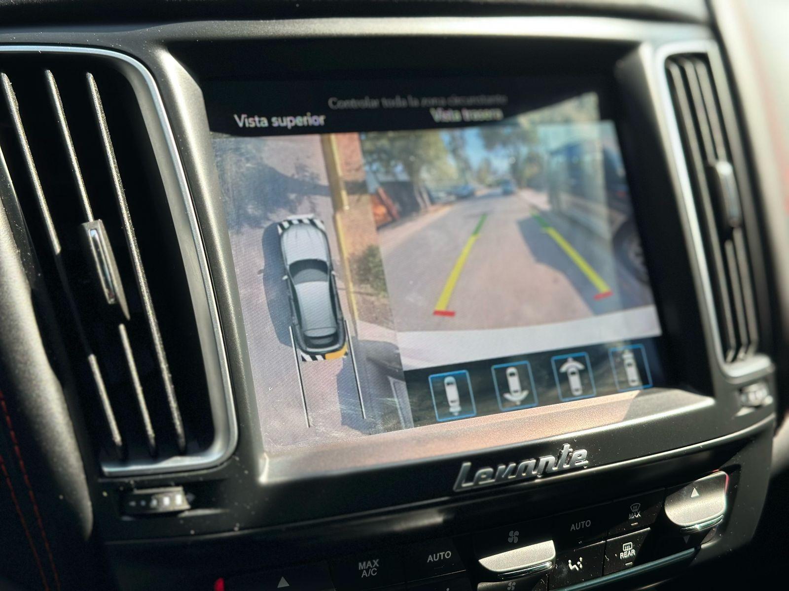 MASERATI LEVANTE GRAN SPORT 3.0 2021 - Imagen 16 de 19