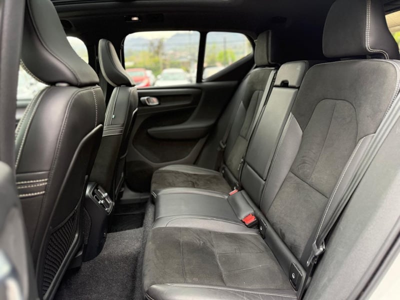 Volvo XC40 P8 PRESTIGE 2022 - Imagen 14 de 15