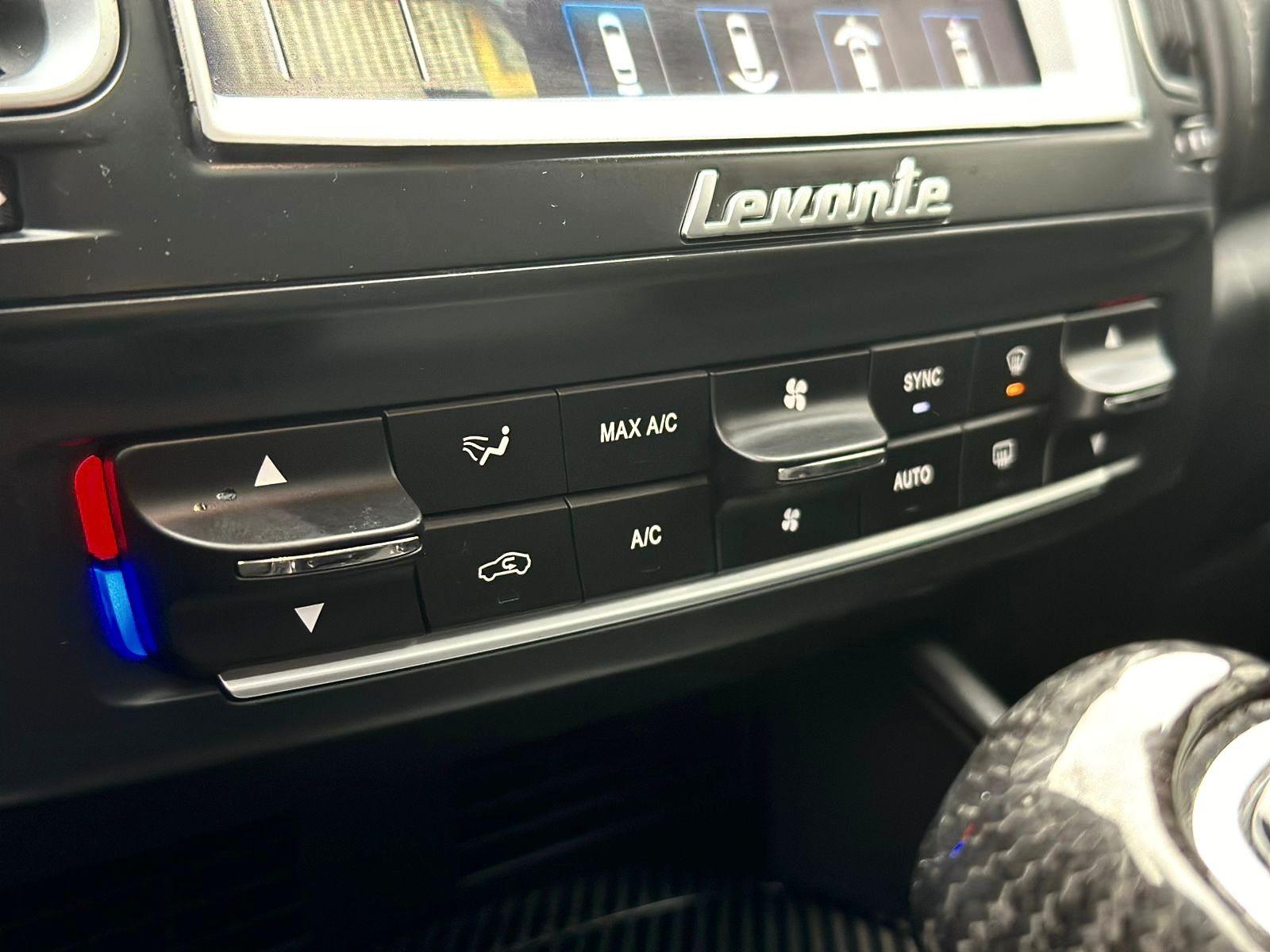 MASERATI LEVANTE GRAN S 2017 - Imagen 15 de 18