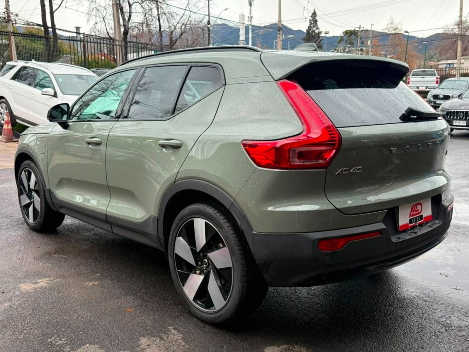 Volvo XC40 T5 HYBRID R DESING 1.5T 2023 - Imagen 6 de 18