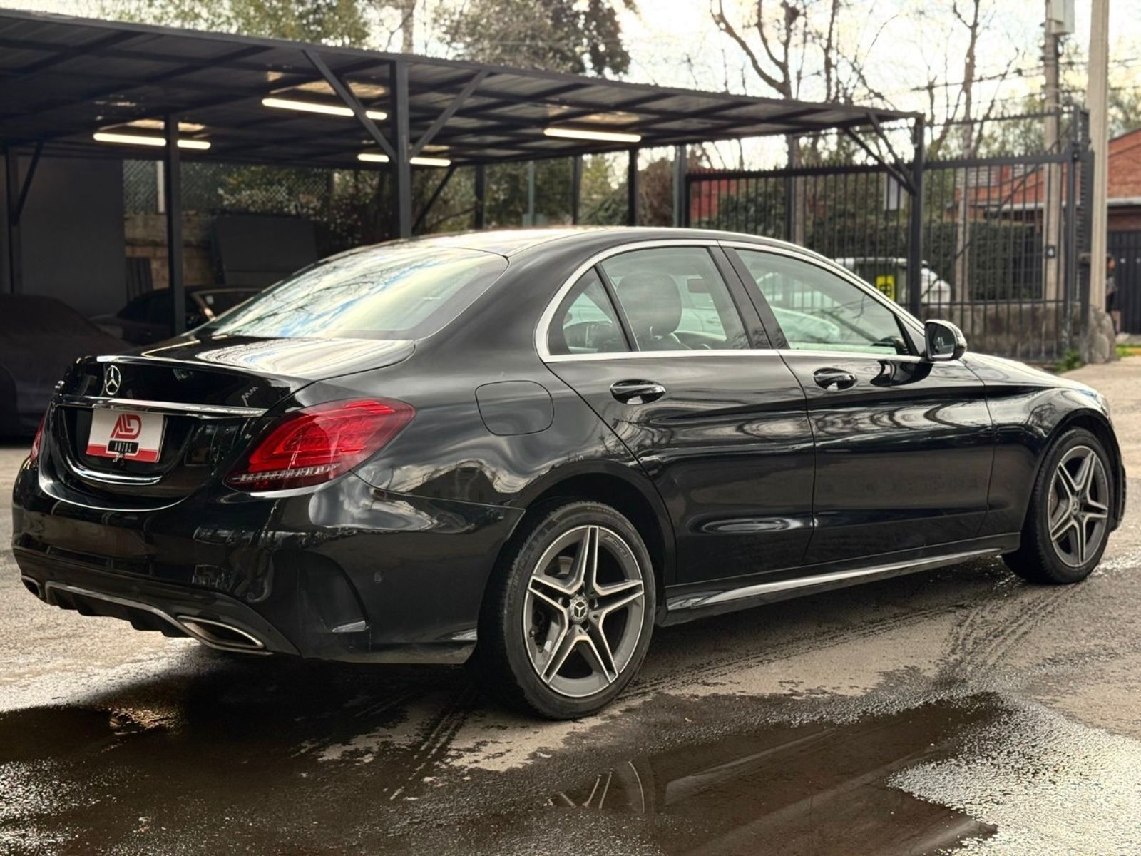 Mercedes-Benz C200 1.5 TURBO 2020 - Foto 4 de 15