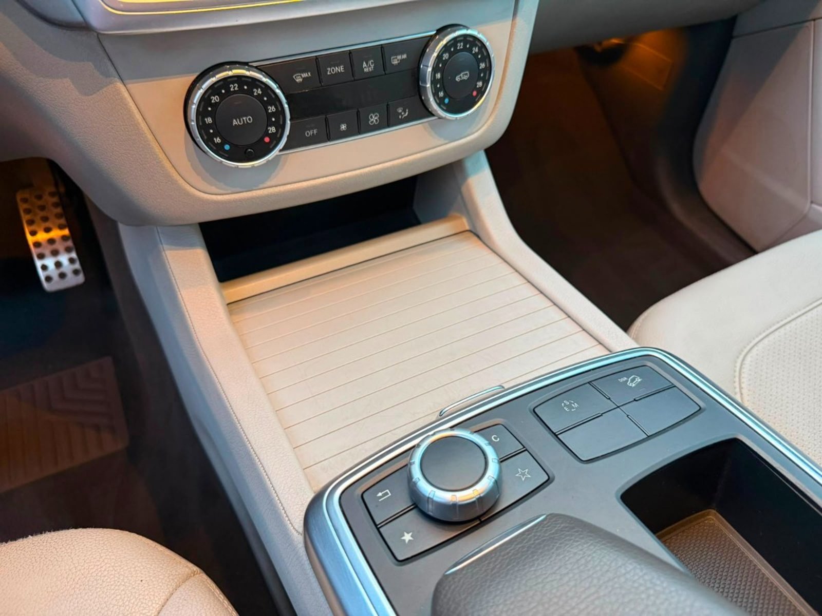 MERCEDES-BENZ ML 250 BLUETEC 3.0 AT 2015 - Imagen 14 de 18