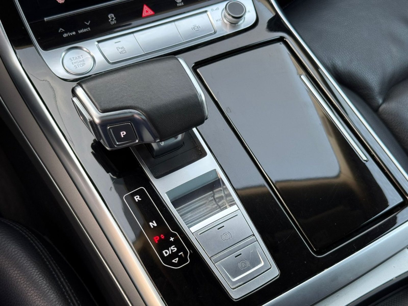 AUDI Q8 55 TSFI QUATTRO 3.0T 2021 - Imagen 15 de 19