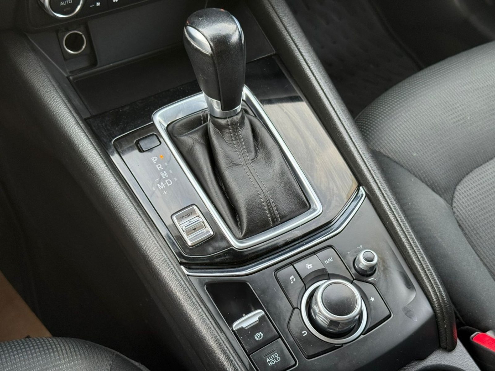 MAZDA CX-5 R 2.0 AT 2018 - Imagen 13 de 16
