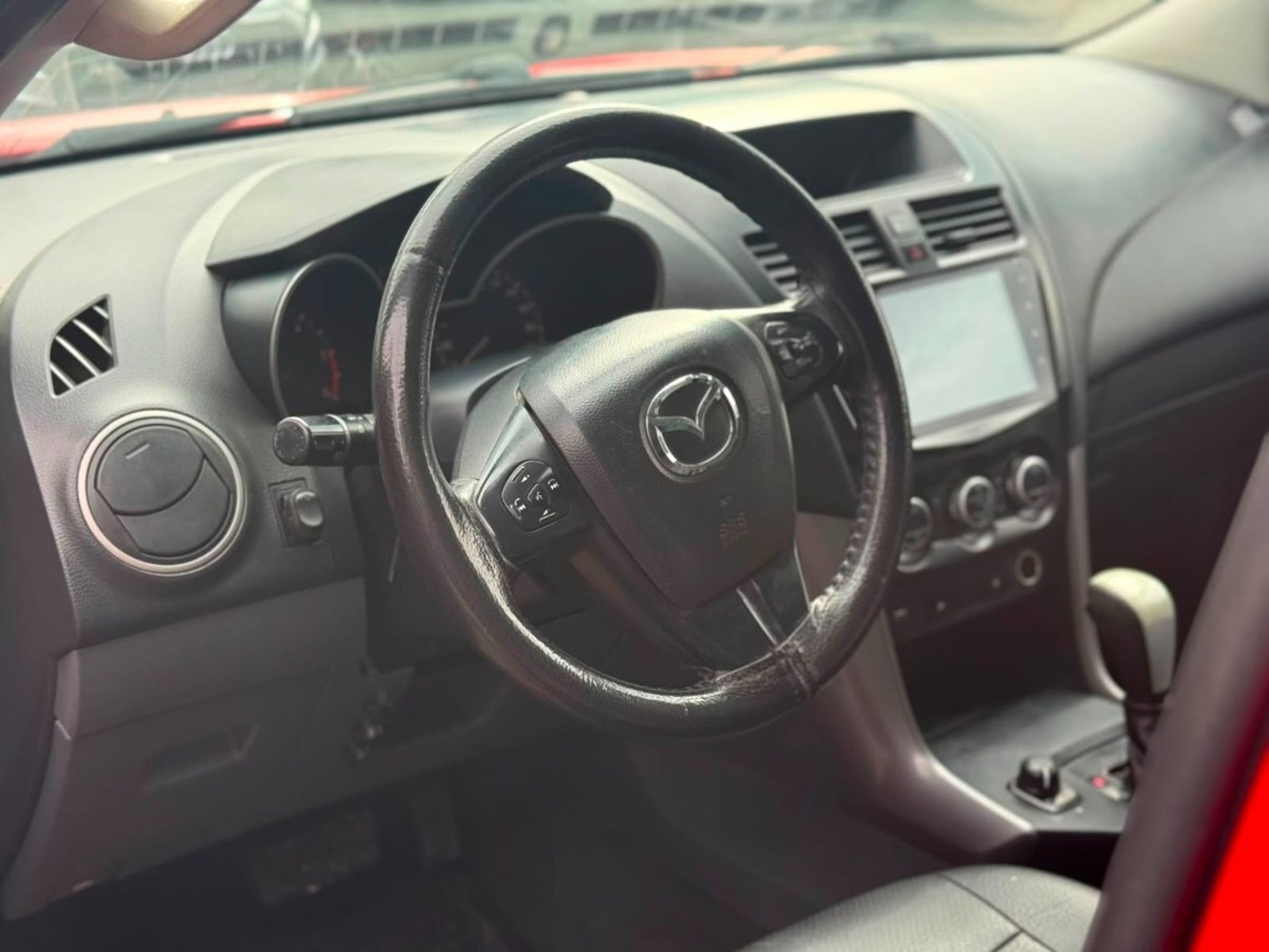 MAZDA BT-50 SDX 4X4 3.2 AT 2020 - Imagen 8 de 18