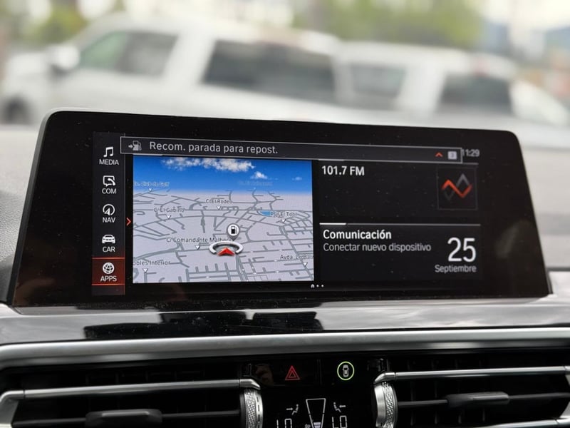 BMW X4 20I XDRIVE 2.0 2025 - Imagen 16 de 19