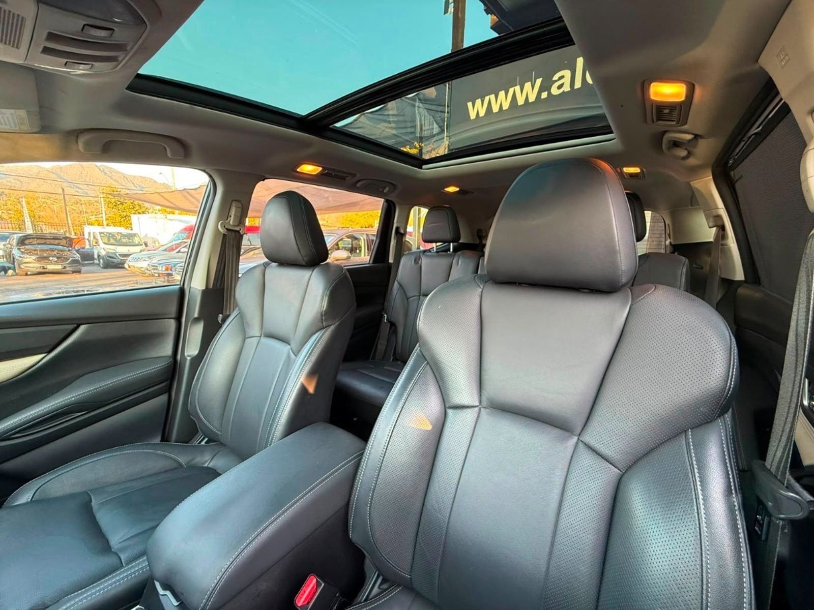 Subaru EVOLTIS LIMITED AWD 2.4 2021 - Imagen 17 de 20