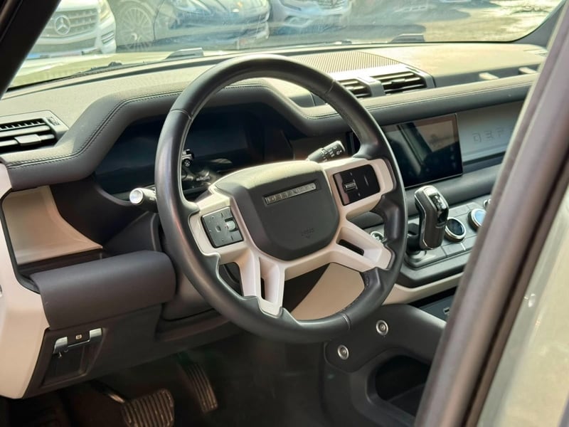 Land Rover DEFENDER 110 X DYNAMIC 3.0 2023 - Imagen 7 de 17