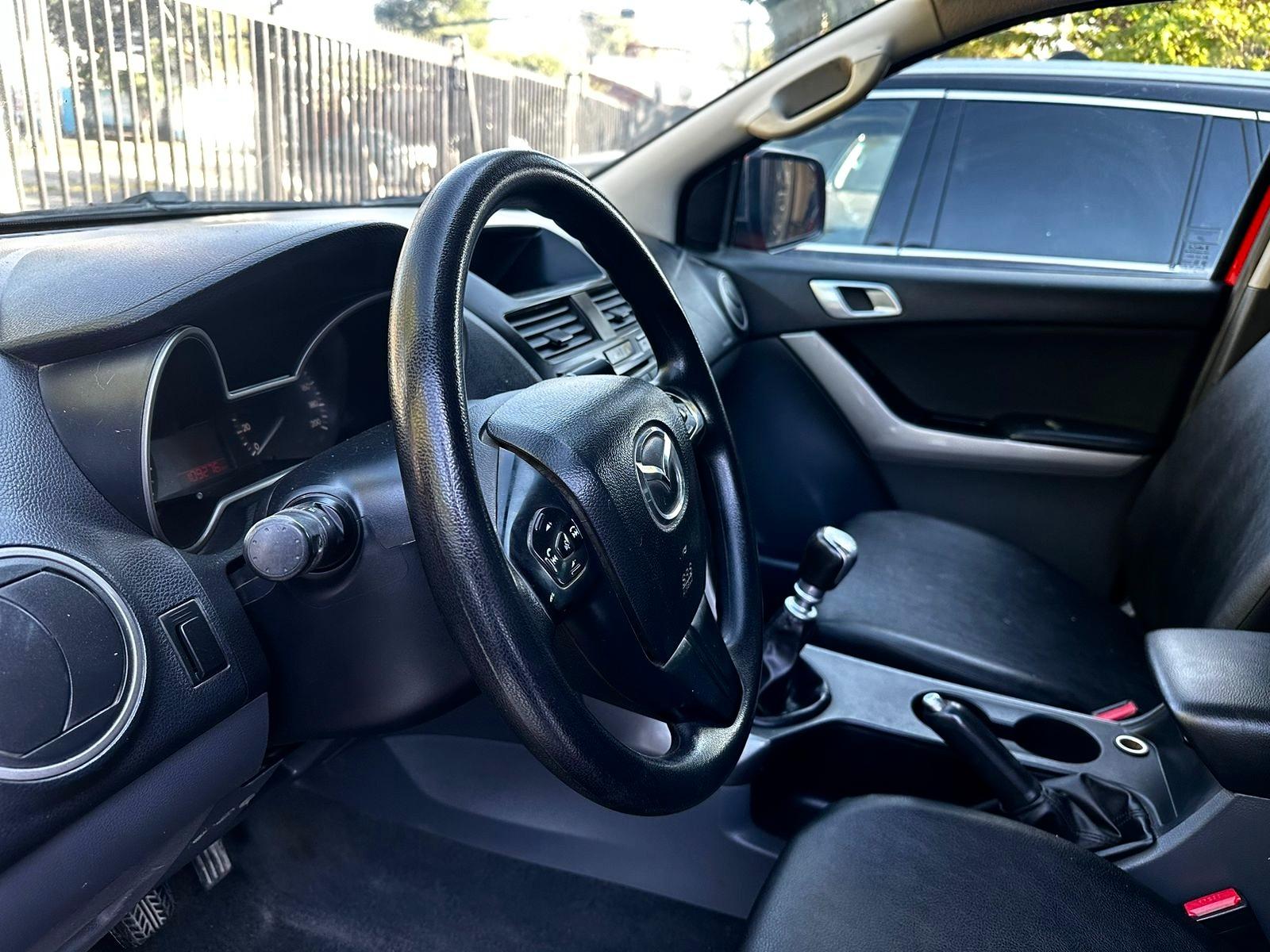 MAZDA BT-50 SDX 2019 - Imagen 7 de 15