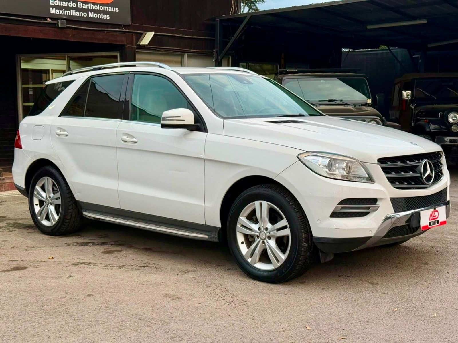 Mercedes-Benz ML 250 4 MATIC 2.2 DIESEL 2015 - Foto 3 de 18
