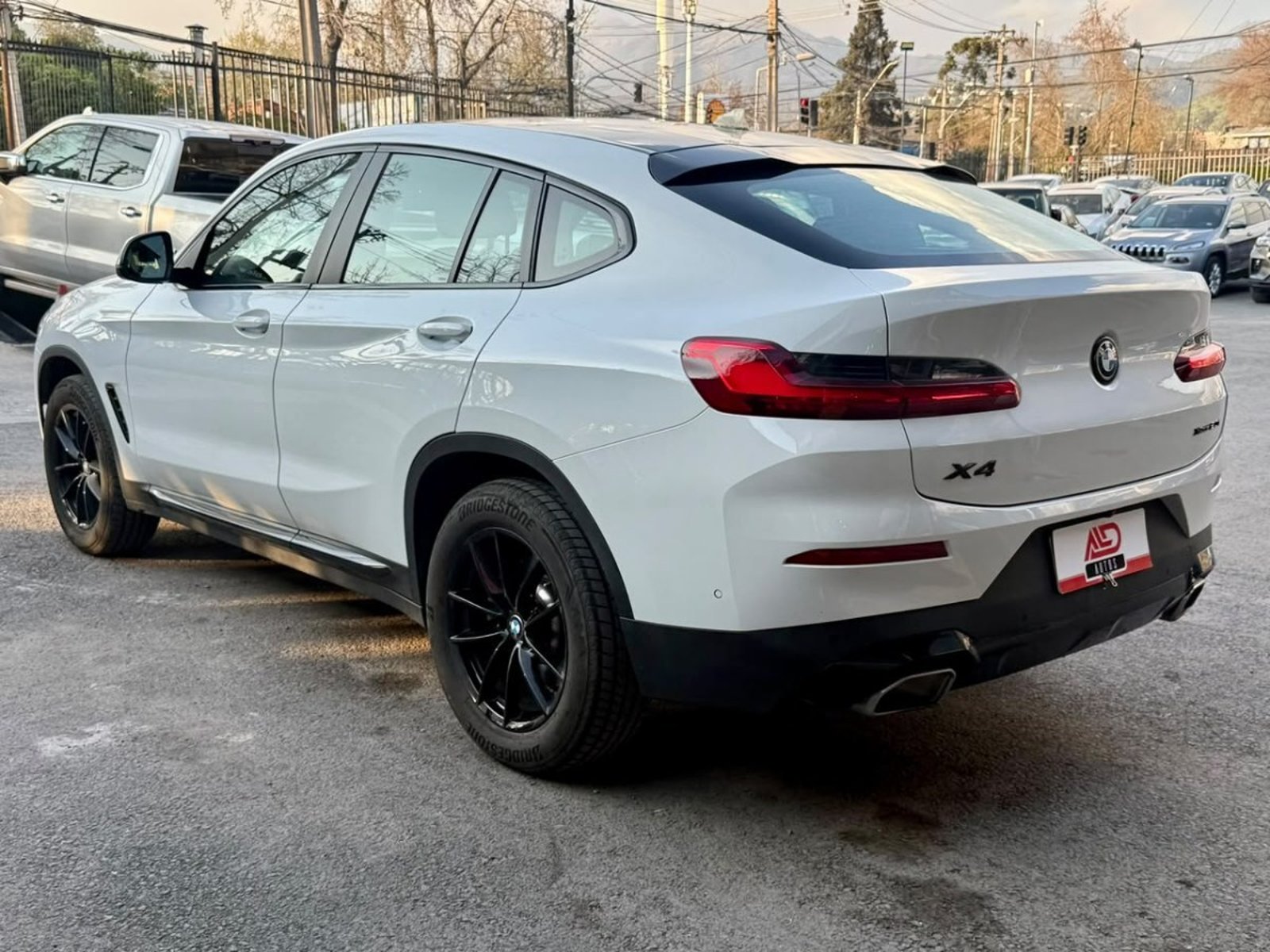 BMW X4 20I XDRIVE 2.0 2025 - Foto 3 de 15