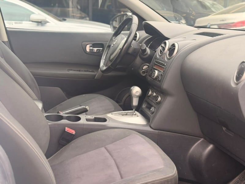 Nissan QASHQAI 2.0 AT 2WD 2013 - Imagen 8 de 17