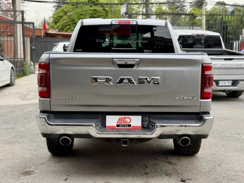 RAM 1500 LIMITED 5.7 2020 - Imagen 5 de 19