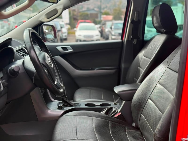 Mazda BT-50 SDX 4X4 3.2 AT FACTURABLE 2020 - Imagen 9 de 18