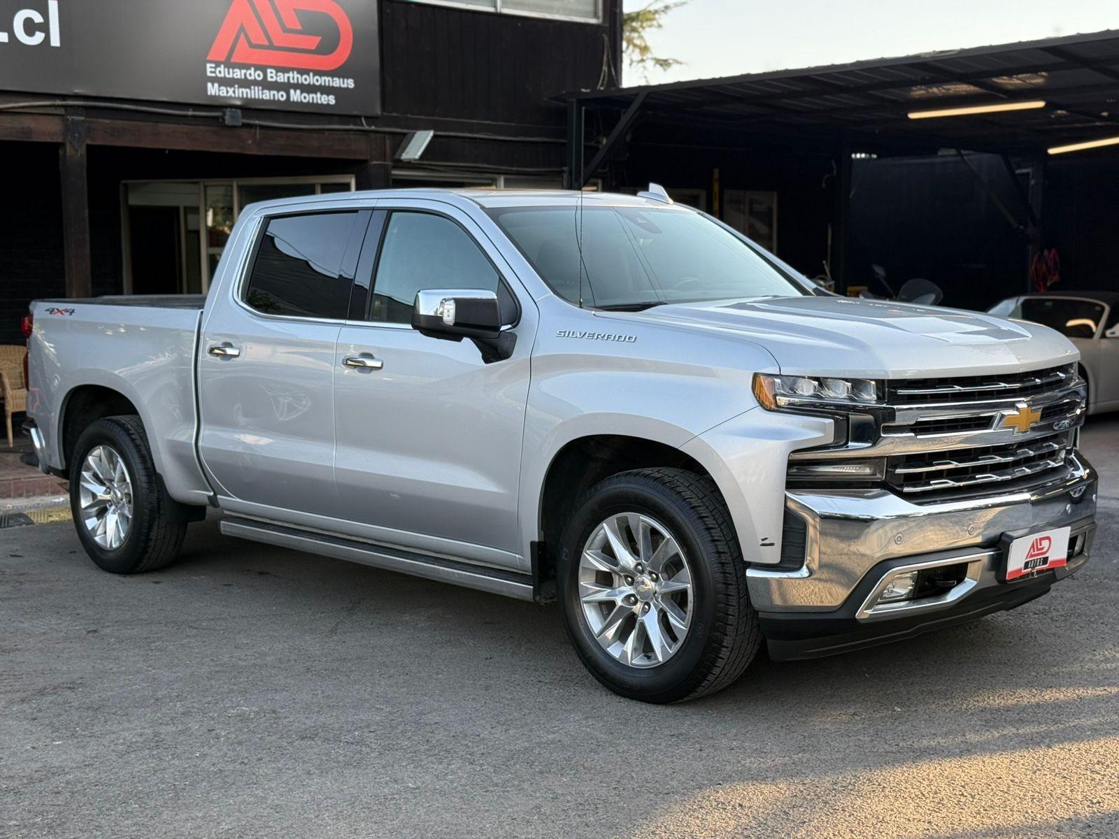 Chevrolet SILVERADO LTZ 5.3 2020 - Foto 2 de 20