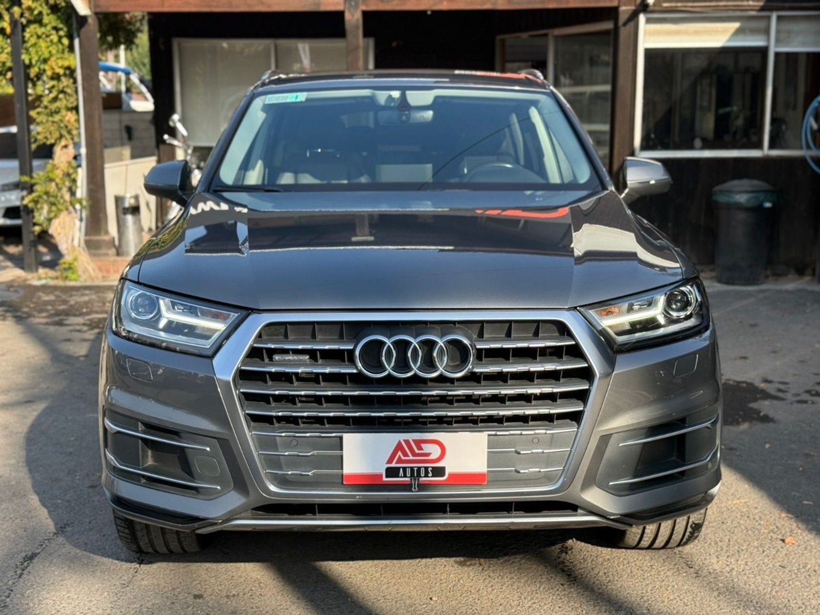 Audi Q7 2.0 TFSI QUATTRO 3 FILAS 2018 - Foto 2 de 20