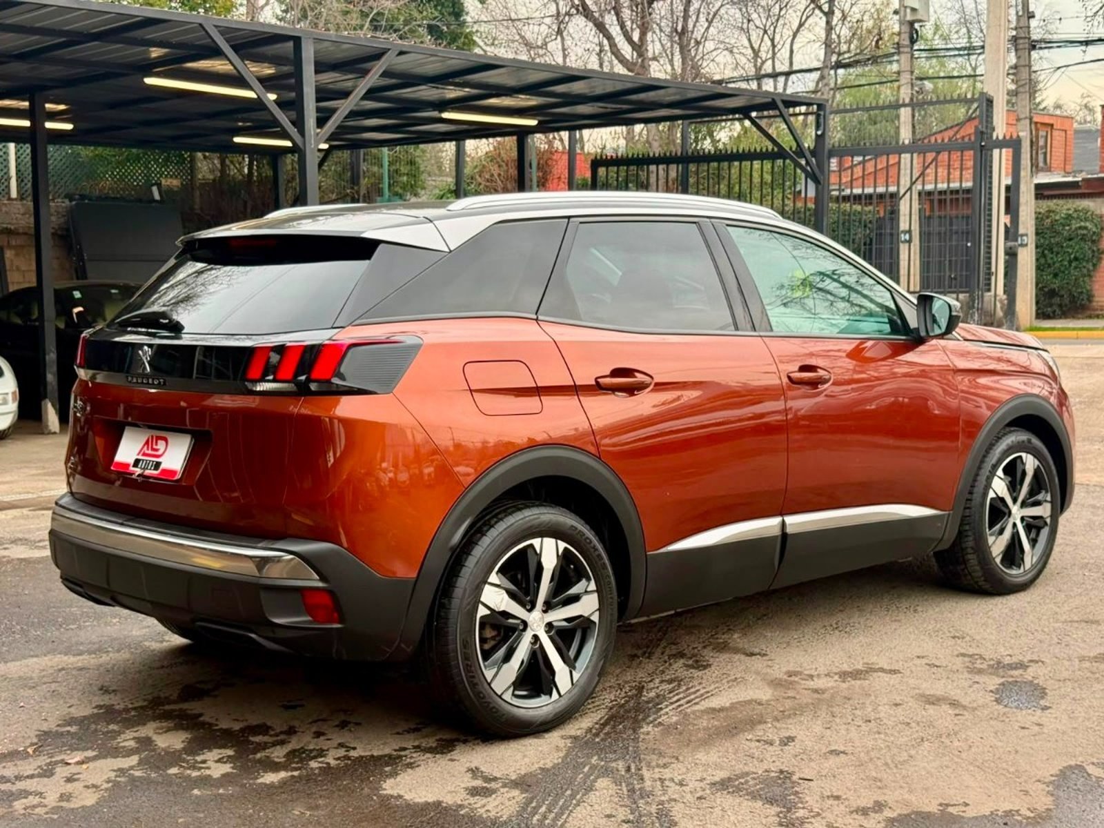 Peugeot 3008 ALLURE BLUE HDI 1.5T 2020 - Foto 4 de 16