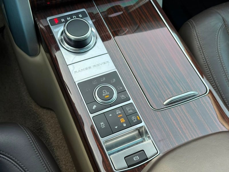 Land Rover ROVER VOGUE HSE 3.0 DIESEL 2017 - Imagen 14 de 19