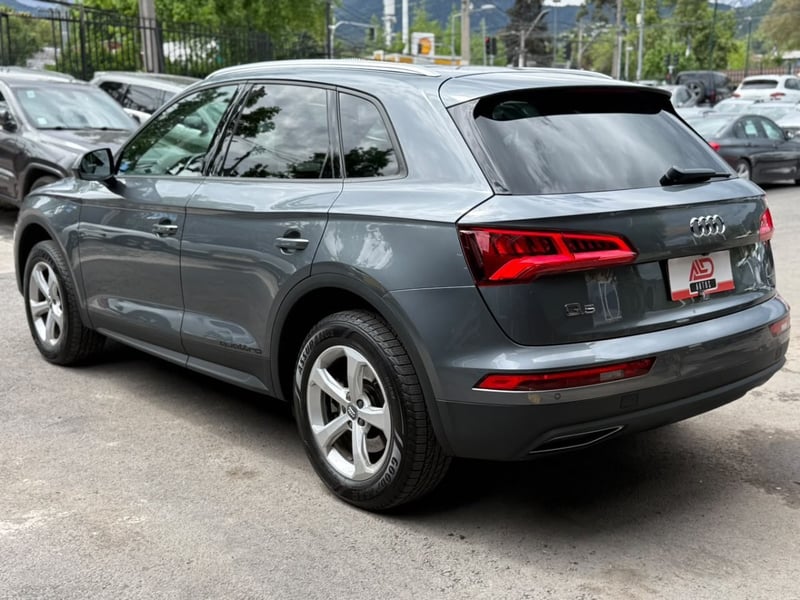 Audi Q5 2.0T QUATTRO 2018 - Imagen 6 de 19