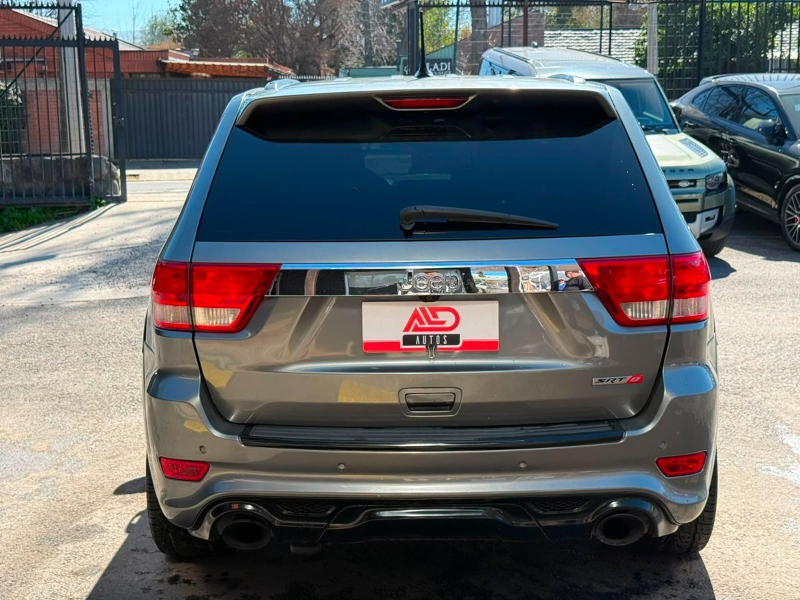 Jeep GRAND CHEROKEE SRT8 6.4 2013 - Foto 5 de 18