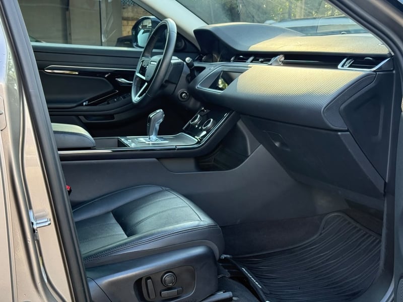 Land Rover ROVER EVOQUE HSE 2023 - Imagen 7 de 16