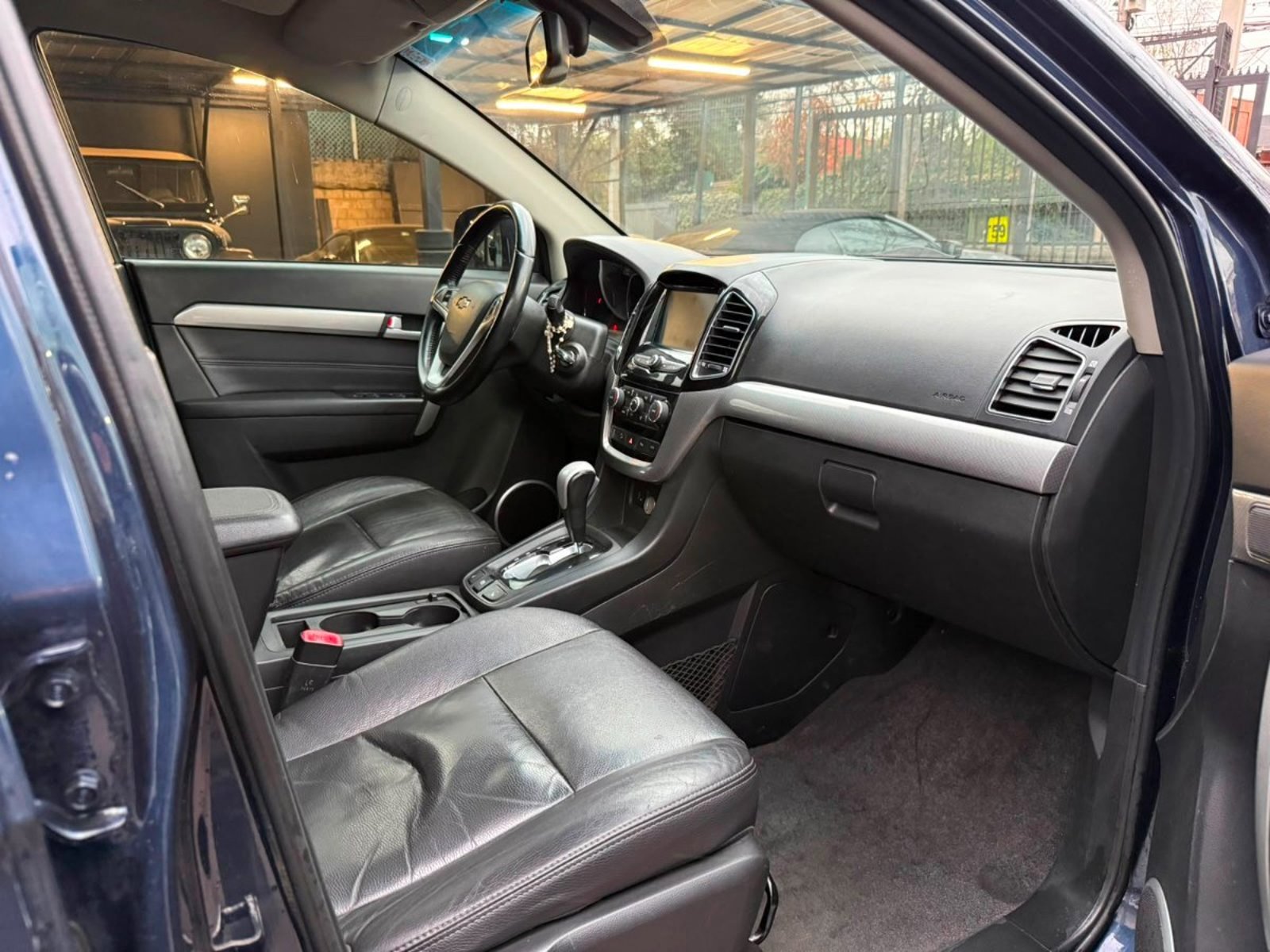 CHEVROLET CAPTIVA LTZ DIESEL AWD AT 2017 - Imagen 10 de 19