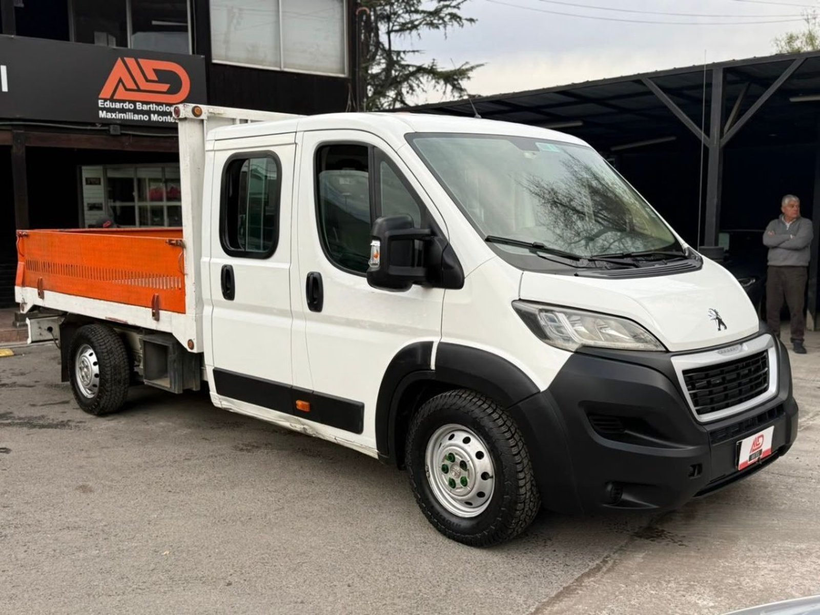 Peugeot BOXER 2.0 HDI 2019 - Foto 3 de 15