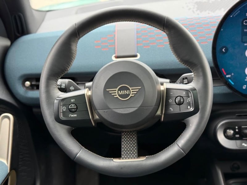 Mini ACEMAN SE FAVOURED 2025 - Imagen 10 de 18