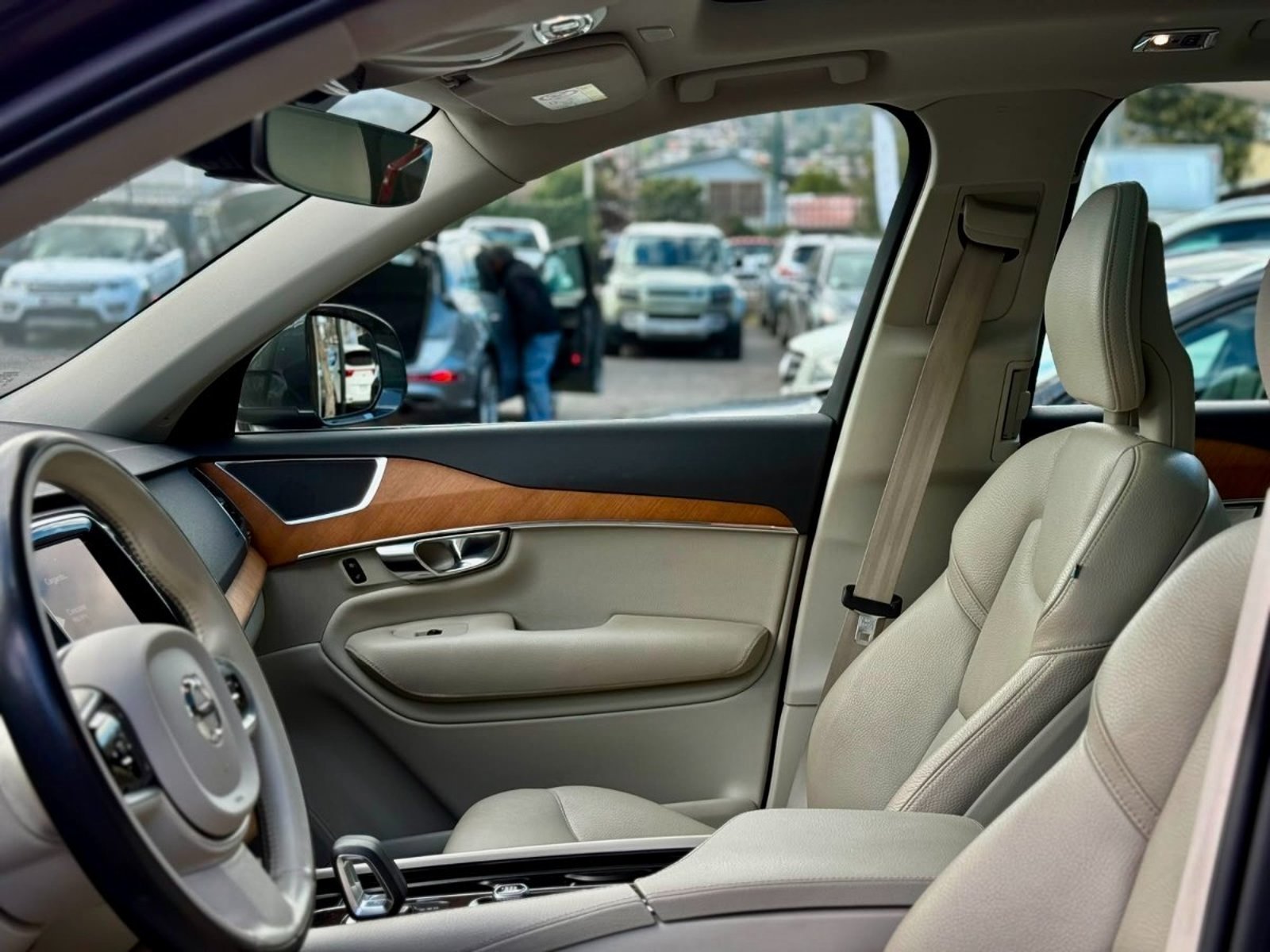 Volvo XC90 B5 AWD 2.0 2022 - Imagen 7 de 18