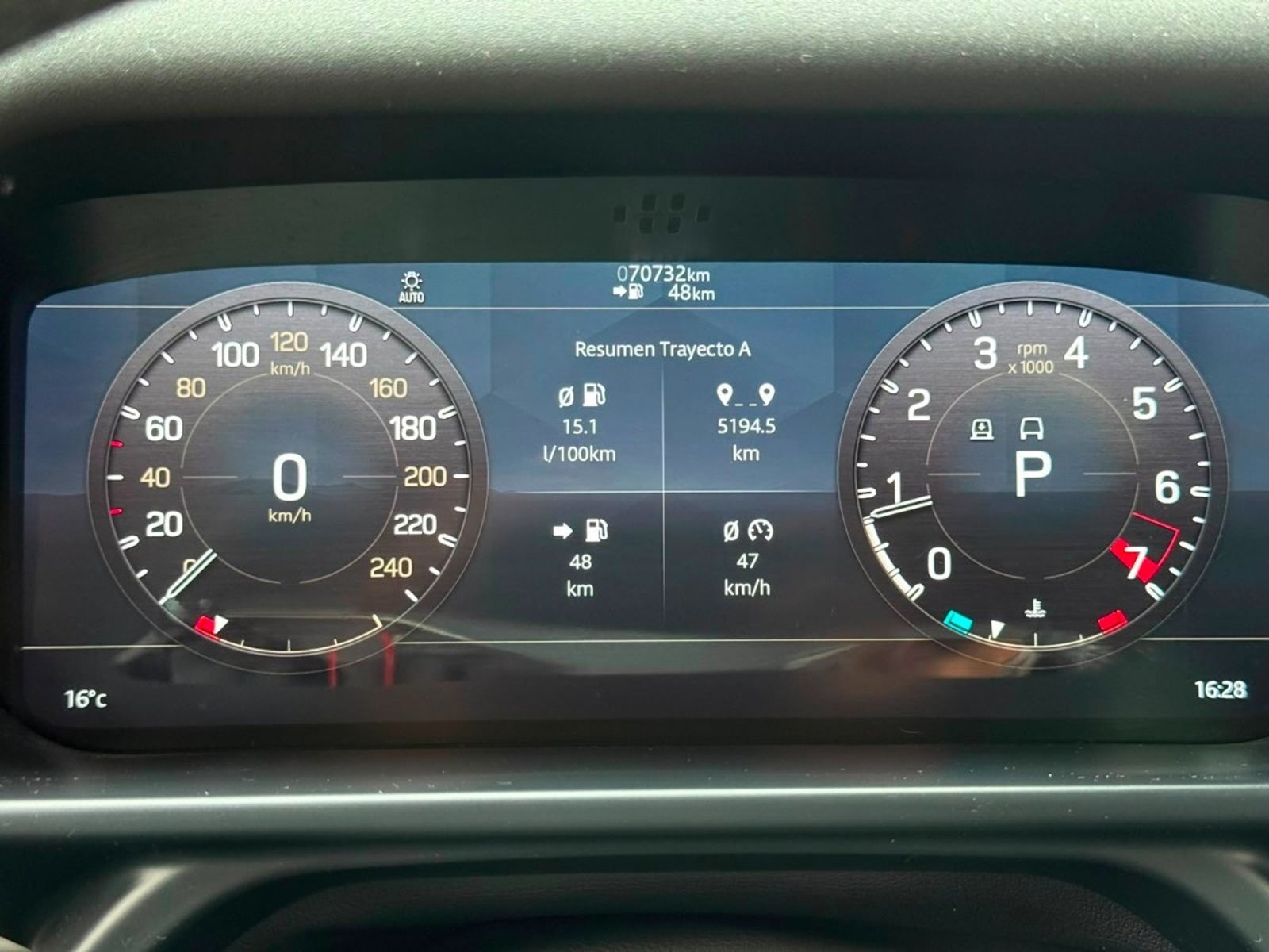 Land Rover DEFENDER 110 2021 - Imagen 11 de 18
