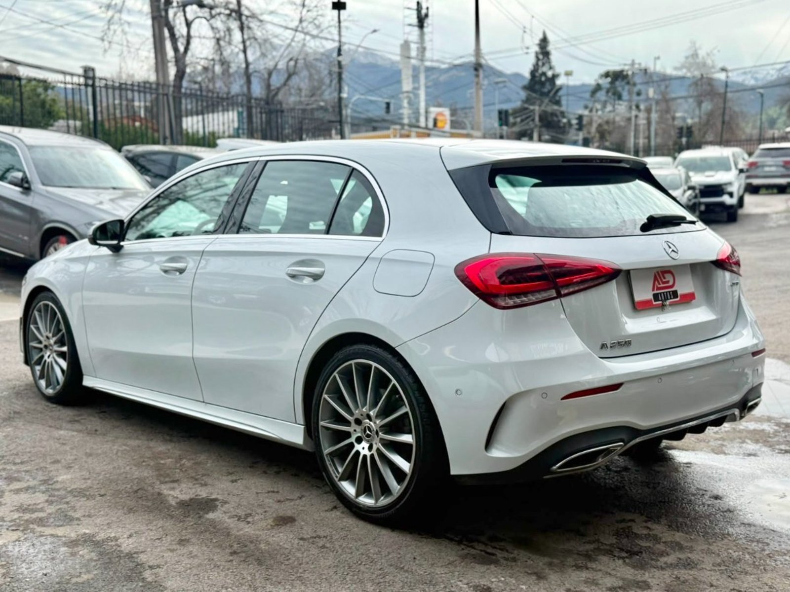 Mercedes-Benz A200 AMG LINE 2.0 2021 - Imagen 6 de 19
