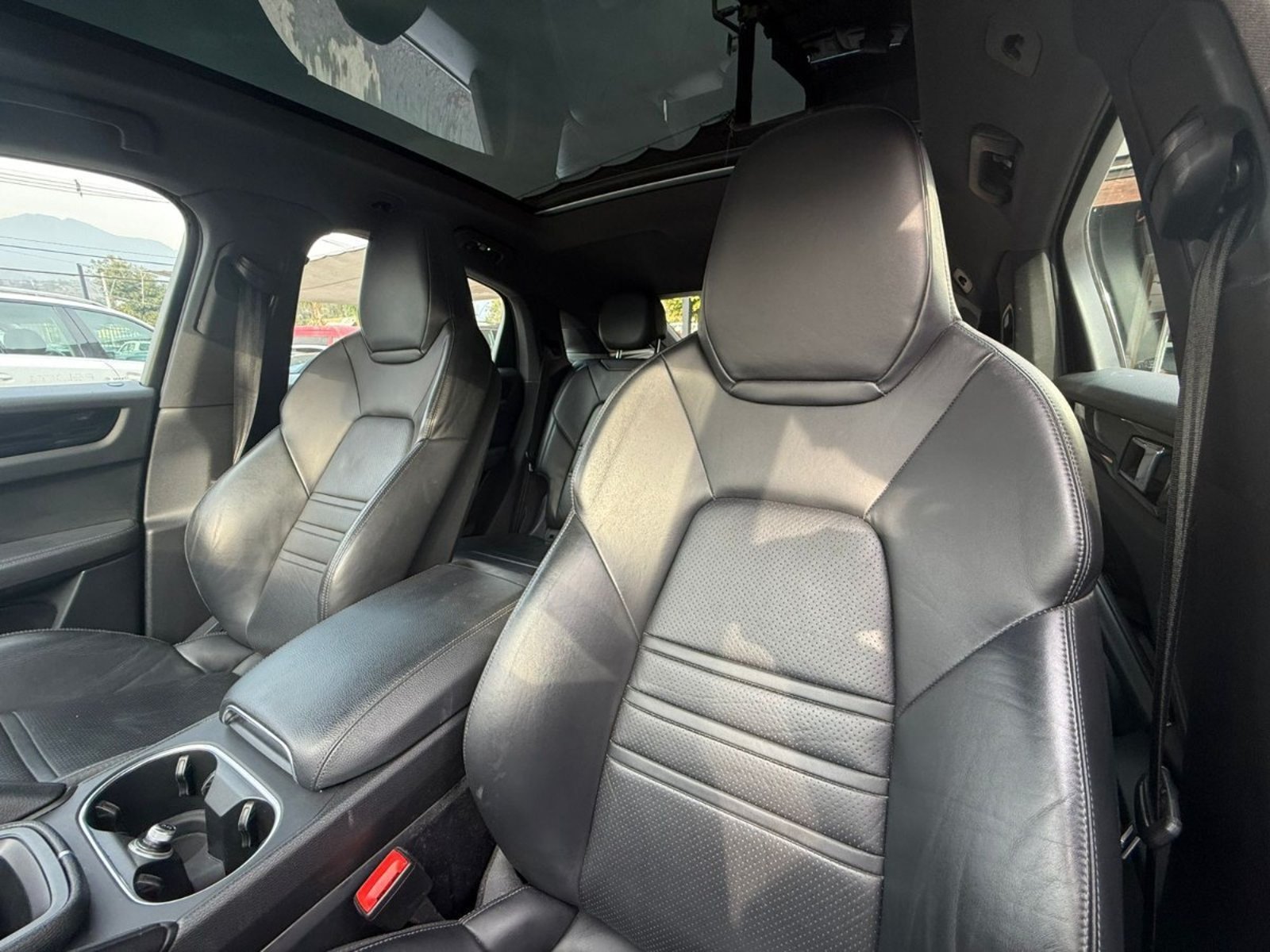PORSCHE CAYENNE COUPE 3.0 V6 2021 - Imagen 15 de 17