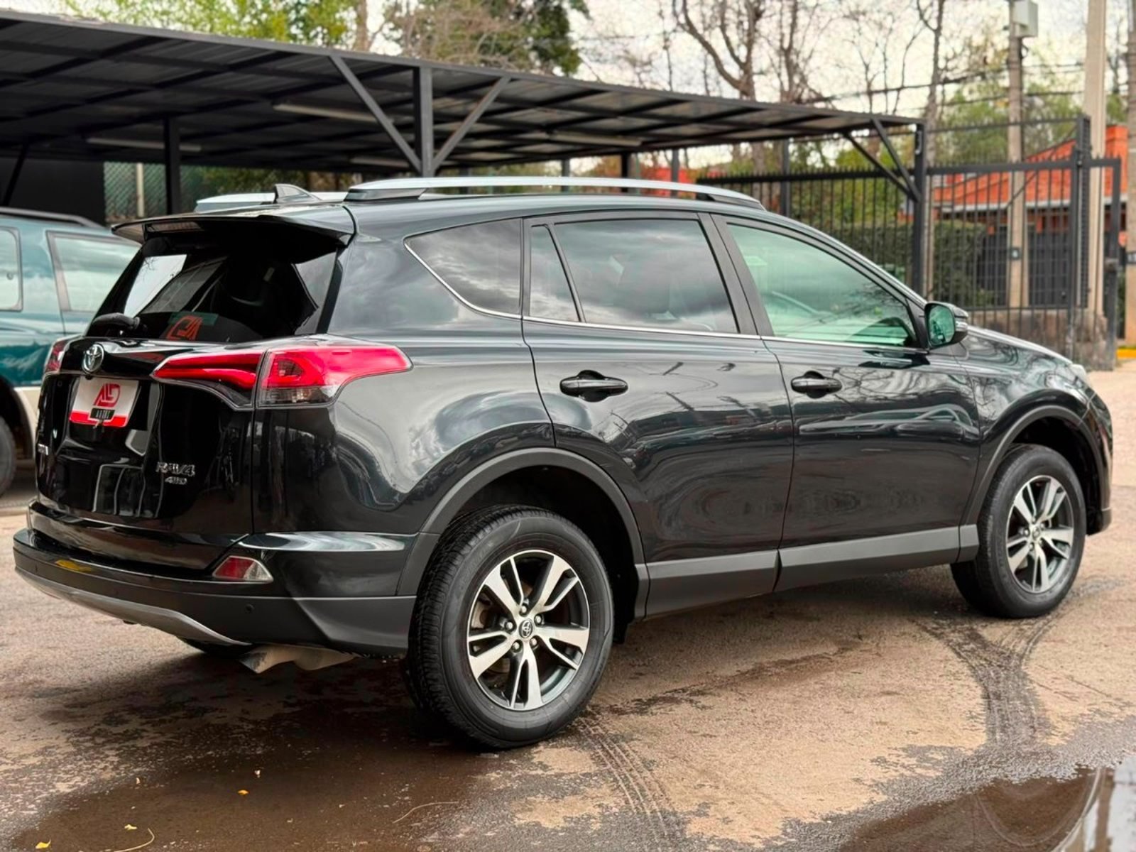 Toyota RAV 4 2.5 AT 4X4 2018 - Foto 4 de 20