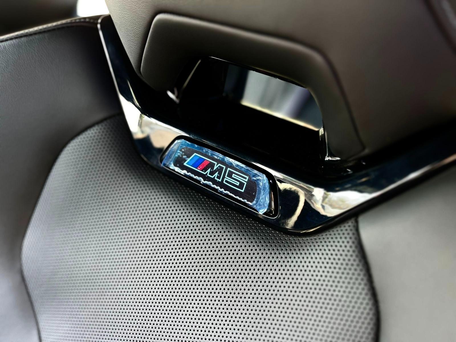 BMW M5 4.4 TWIN POWER TURBO HIBRIDO 2025 - Imagen 16 de 18