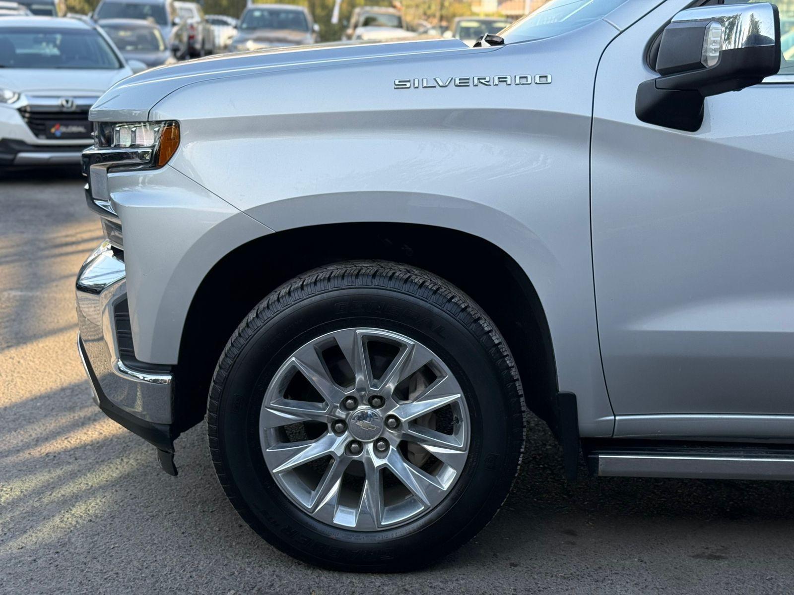 CHEVROLET SILVERADO LTZ 5.3 2020 - Imagen 8 de 20