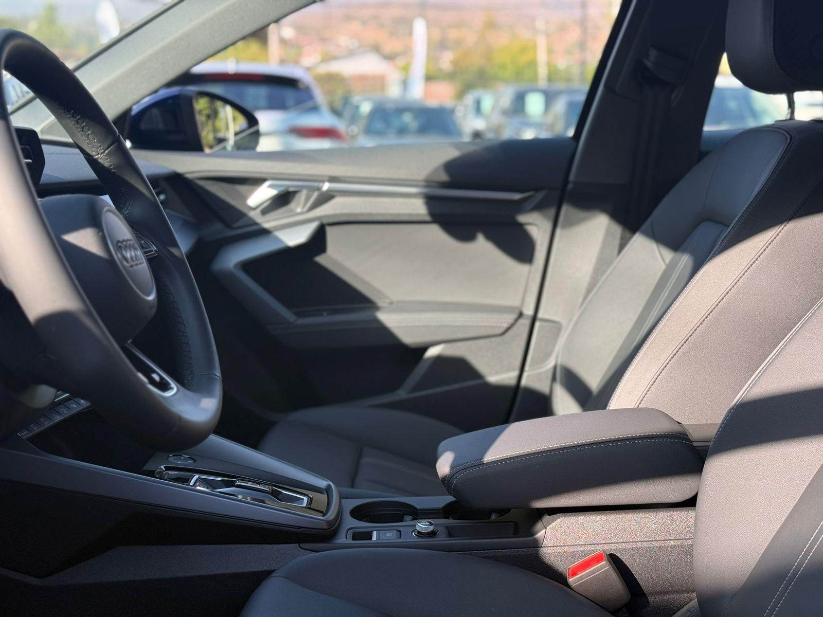 AUDI A3 SPORTBACK 35 TSFI 2025 - Imagen 9 de 16