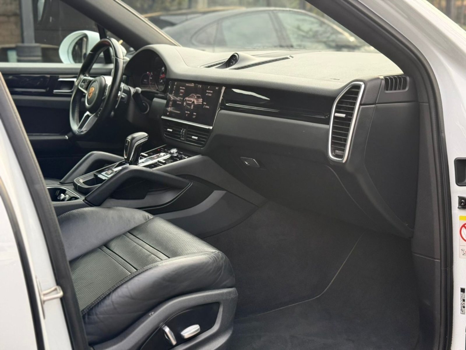 PORSCHE CAYENNE COUPE 3.0 V6 2021 - Imagen 13 de 17