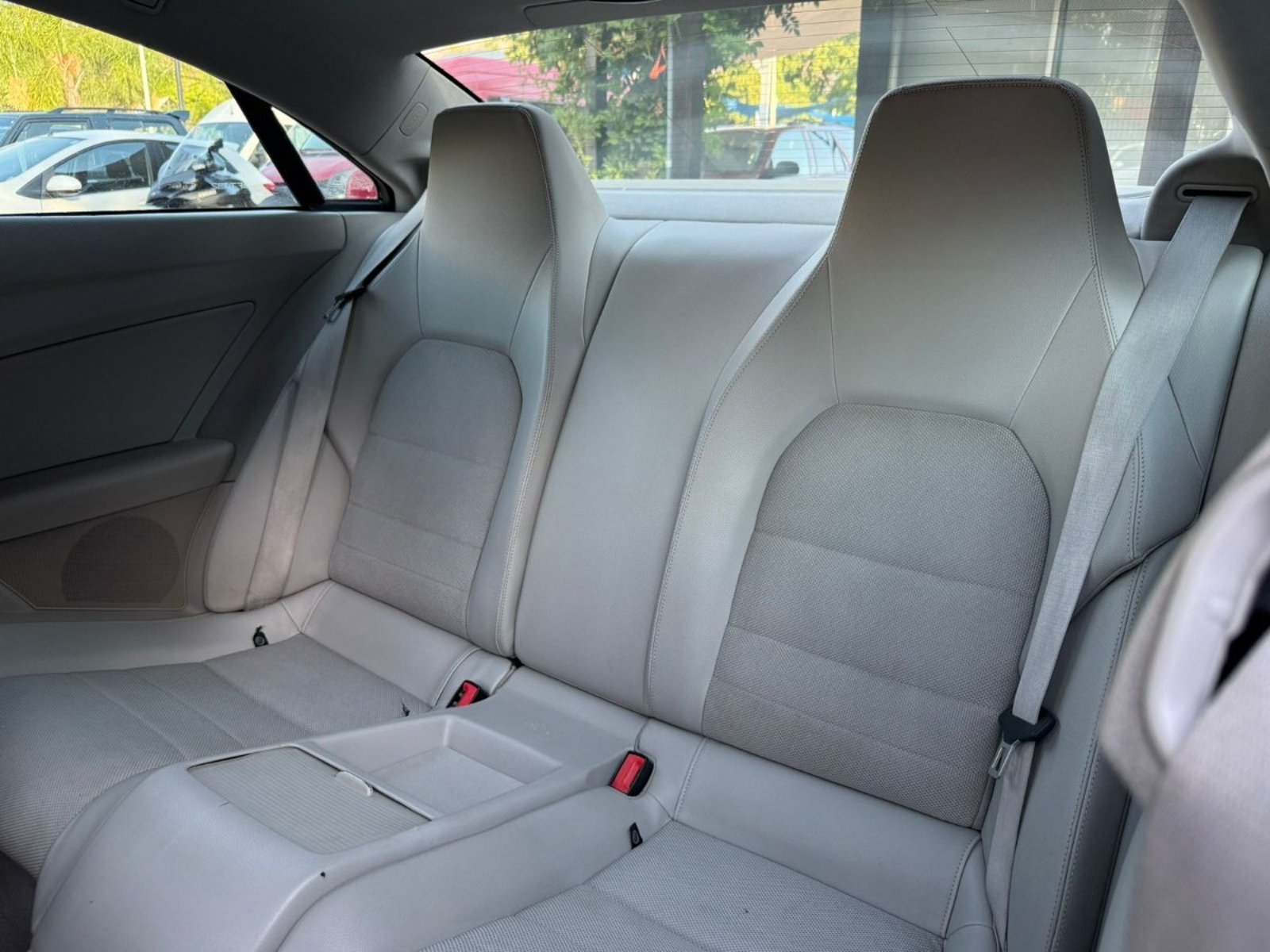 MERCEDES-BENZ E200 COUPE 2.0 2014 - Imagen 16 de 16
