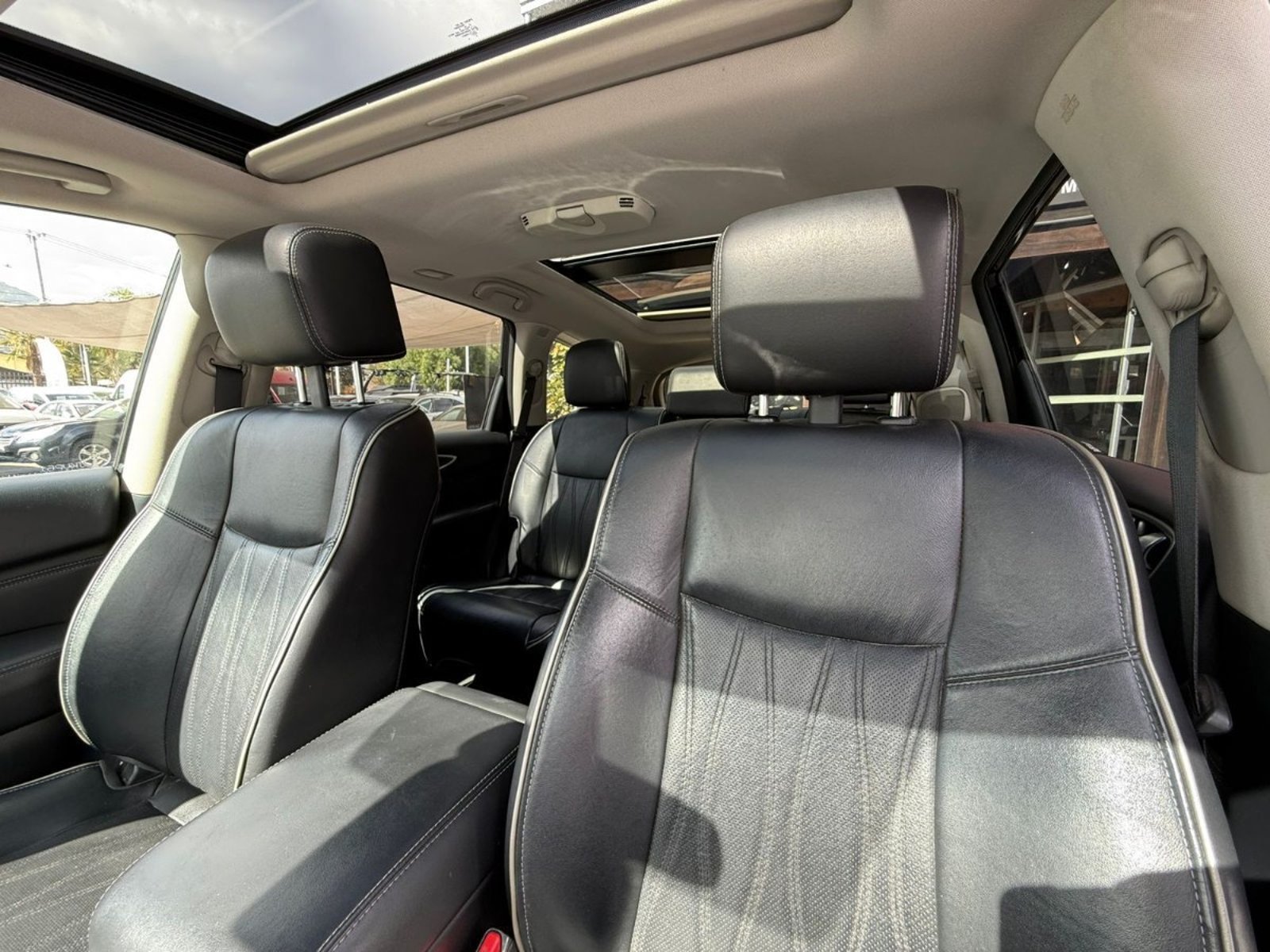 INFINITI QX60 LIMITED 3.5 V6 AWD 2017 - Imagen 17 de 19