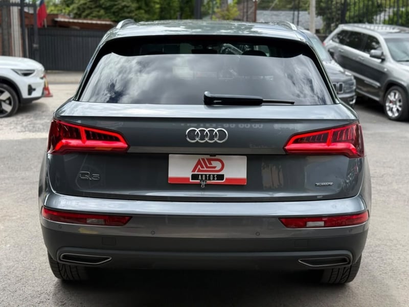 Audi Q5 2.0T QUATTRO 2018 - Imagen 5 de 19