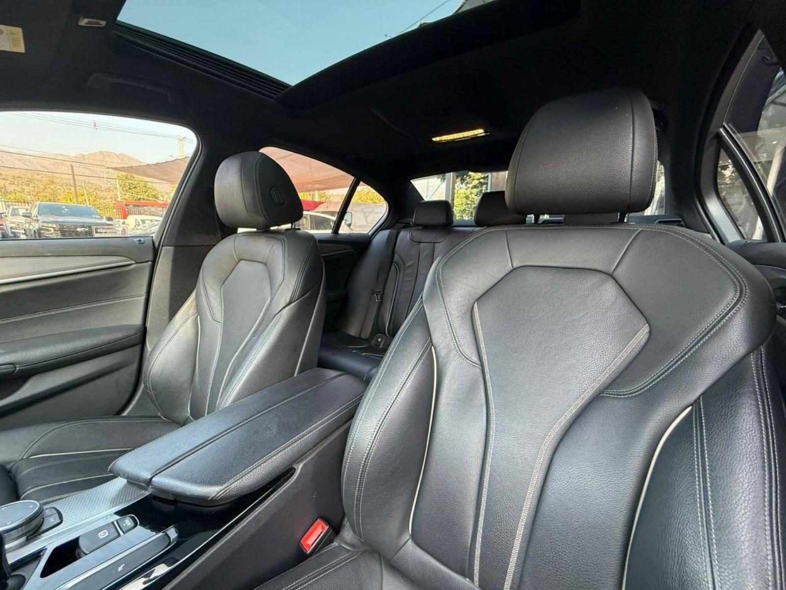BMW 530 M SPORT 2.0 2021 - Imagen 16 de 18