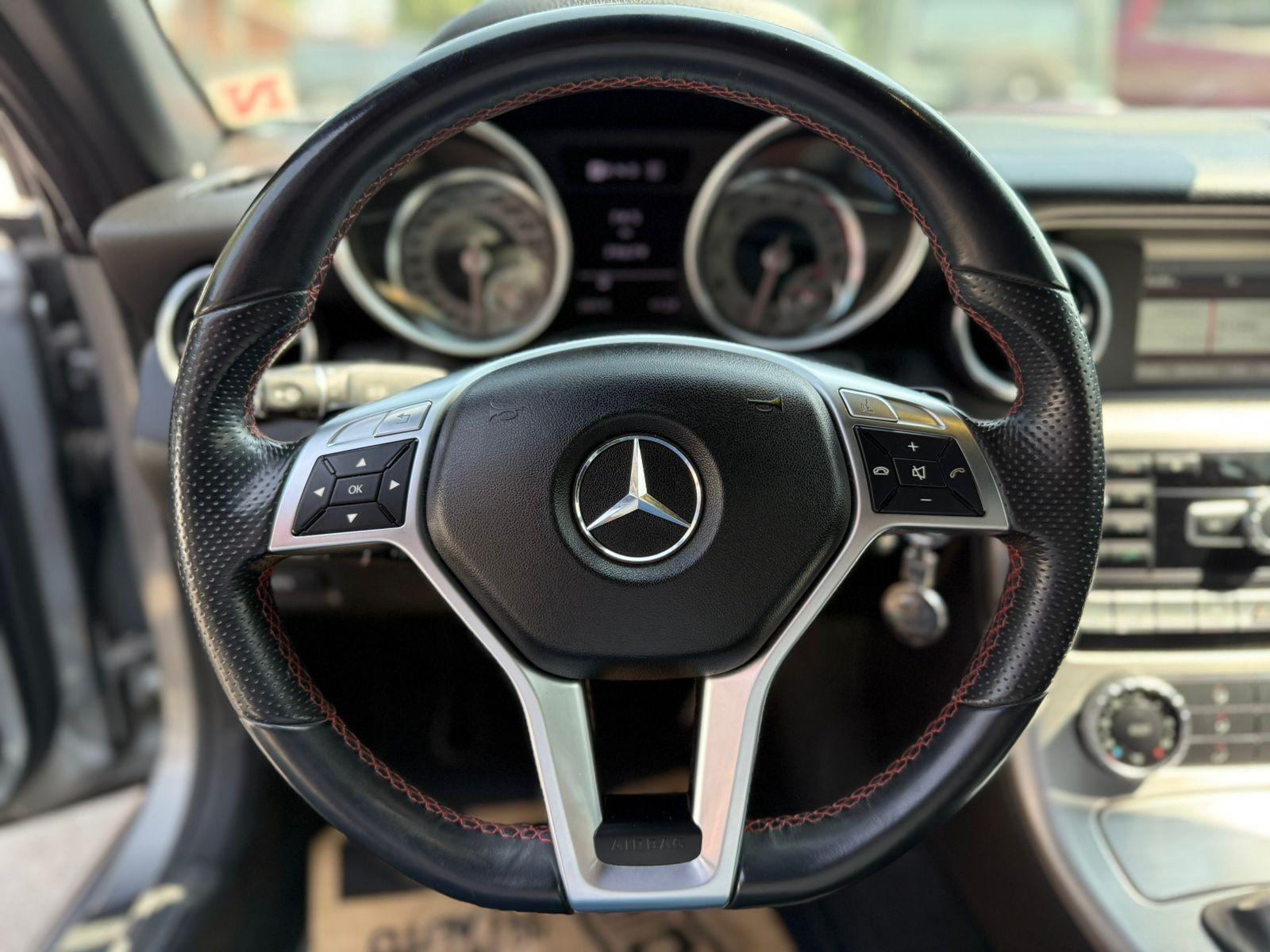 MERCEDES-BENZ SLK350 ROADSTER V6 2013 - Imagen 14 de 20